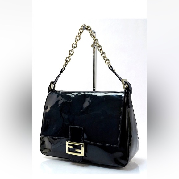 Fendi Black Patent Leather Shoulder Bag with Gold Chain - Picture 2 of 16